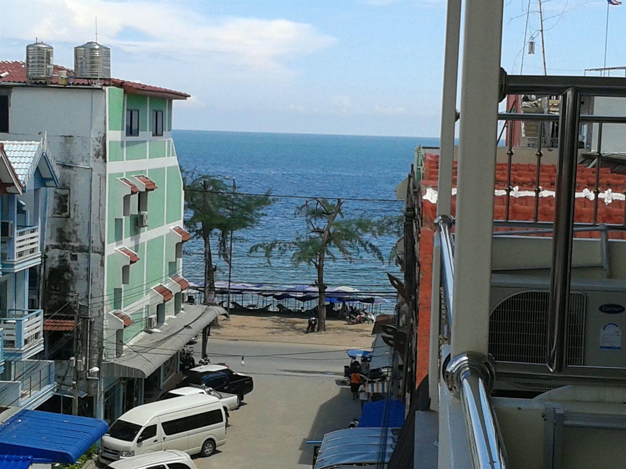 Dream Boutique Hotel Cha-Am Exterior photo